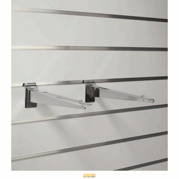 "Tige pour panneau de magasin disponible en plusieurs tailles (5 cm, 10 cm, 15 cm, 20 cm...), idéale pour l'affichage et l'organisation des produits. Disponible chez Outillage Aouami."