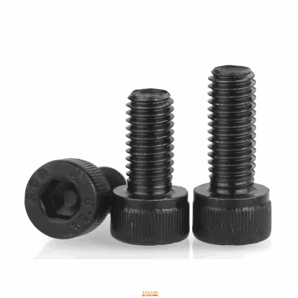 "Boulon six pans cylindrique 12.9 noir, haute résistance pour applications industrielles. Disponible chez Outillage Aouami."