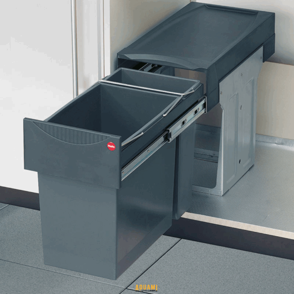 Poubelle à glissière encastrable sous évier – bac de tri amovible pour meuble de cuisine.