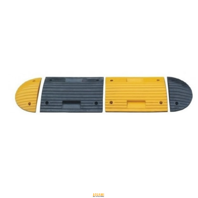 "Dodane caoutchouc 50 cm x 35 cm – Plaque en caoutchouc résistante et polyvalente, idéale pour diverses applications industrielles, automobiles et domestiques. Disponible chez Outillage Aouami."