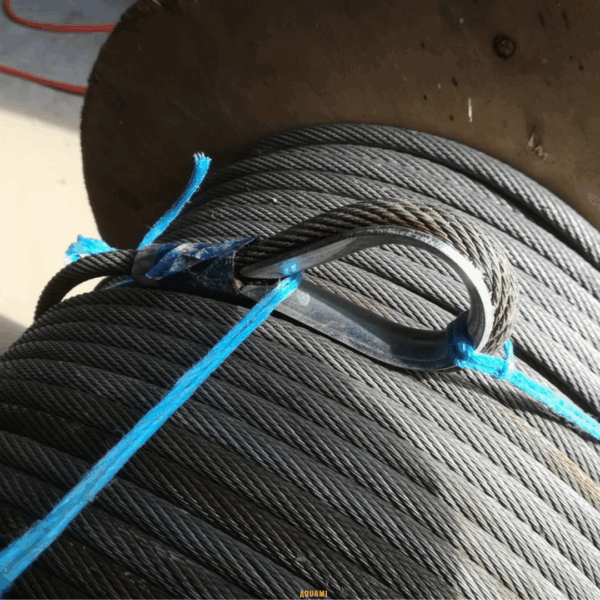 Câble antigiratoire en acier galvanisé – câble de levage résistant à la torsion pour treuils et grues.