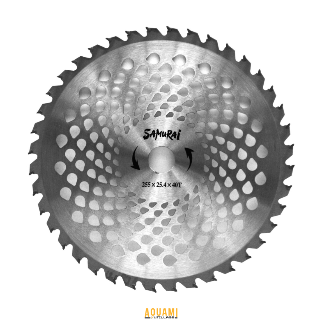 Disque 60 dents monté sur débroussailleuse